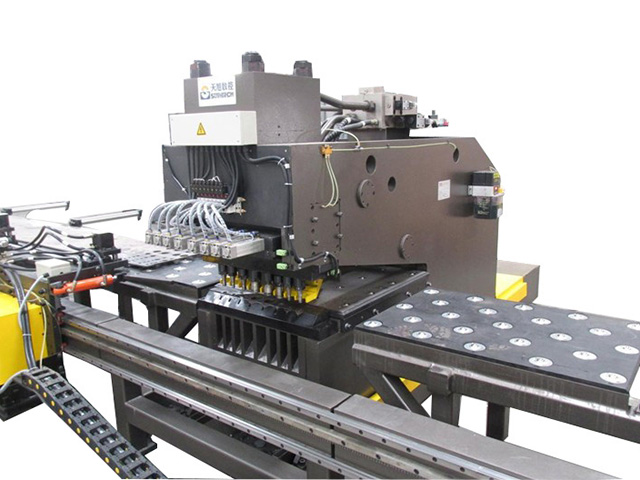 Ligne de poinçonnage hydraulique CNC sur tôle type TPL108